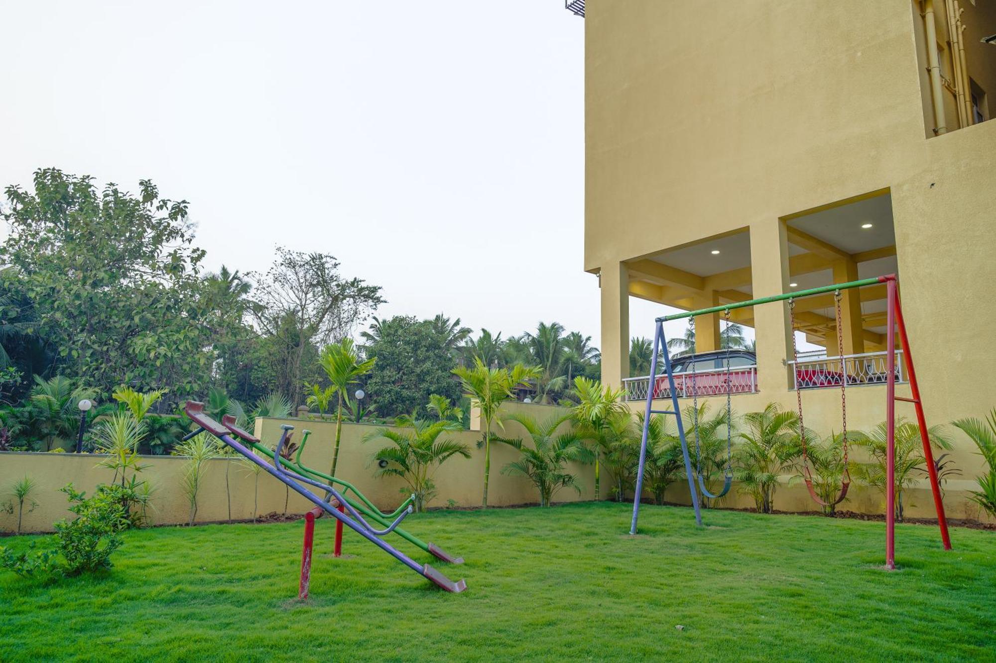 Alaya 2 Bhk With Balcony & Lift - Veera Marina Candolim