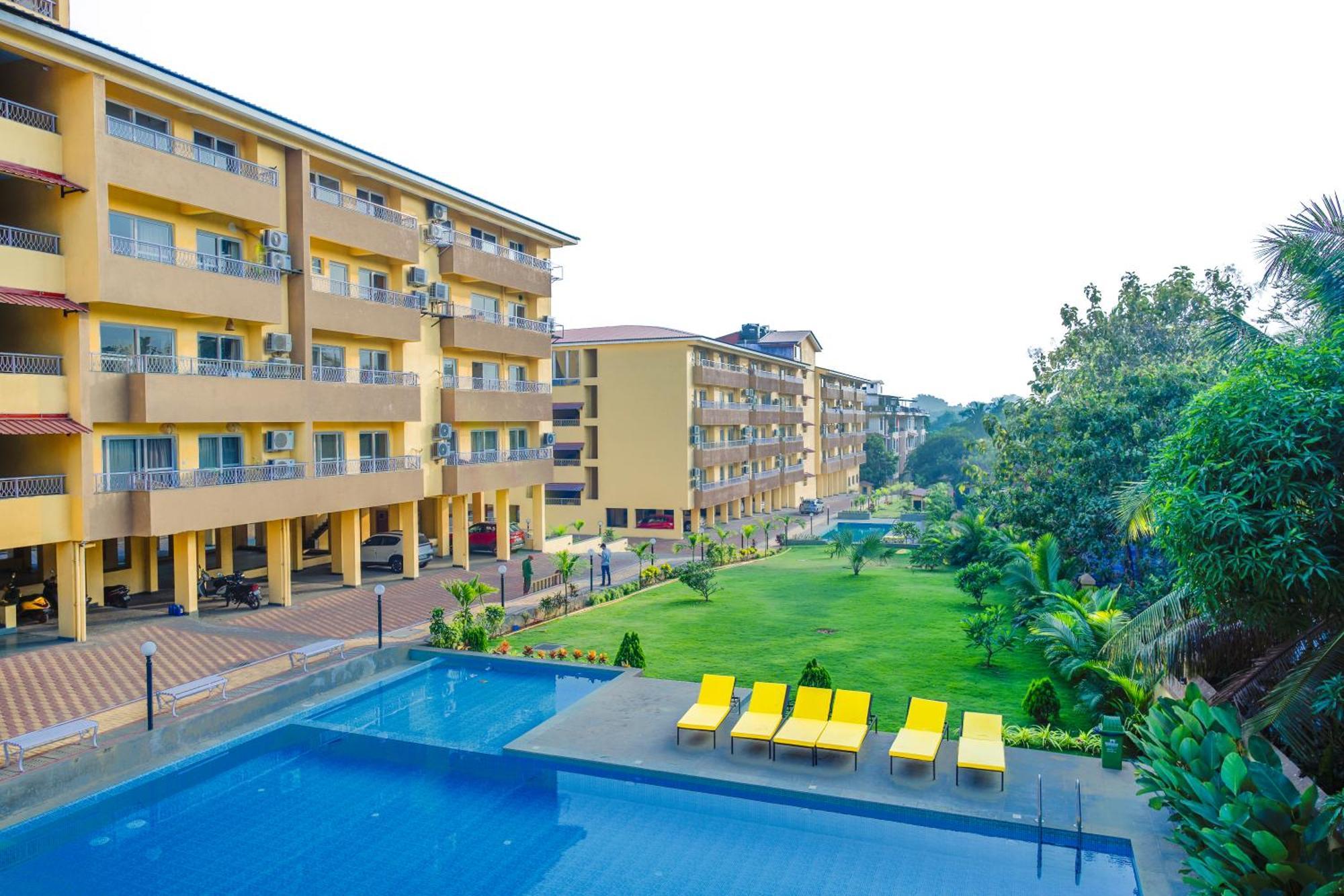 Alaya 2 Bhk With Balcony & Lift - Veera Marina Apartment *