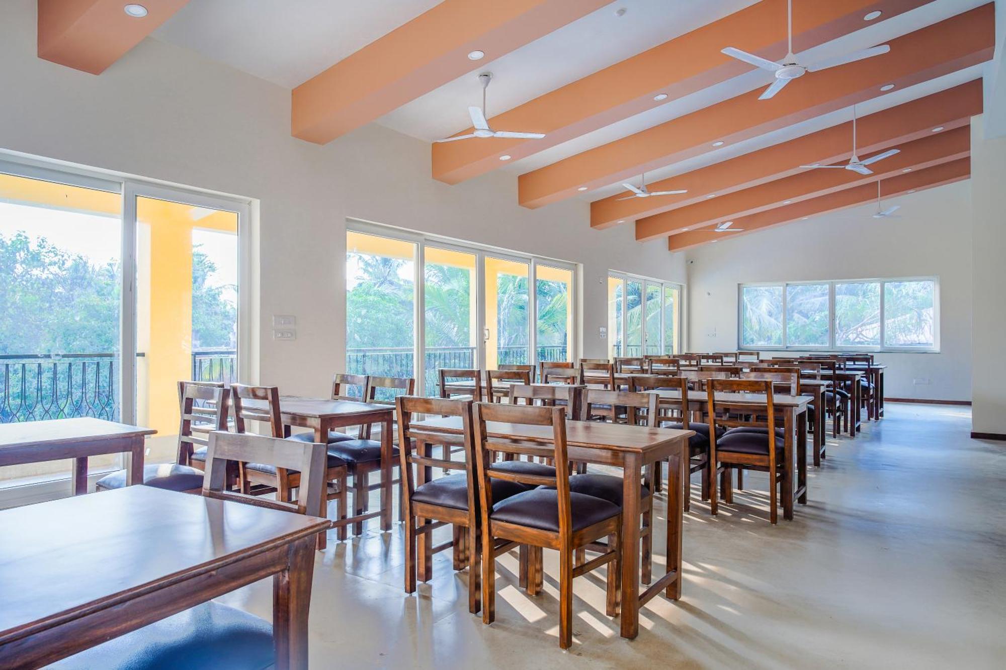Alaya 2 Bhk With Balcony & Lift - Veera Marina Candolim
