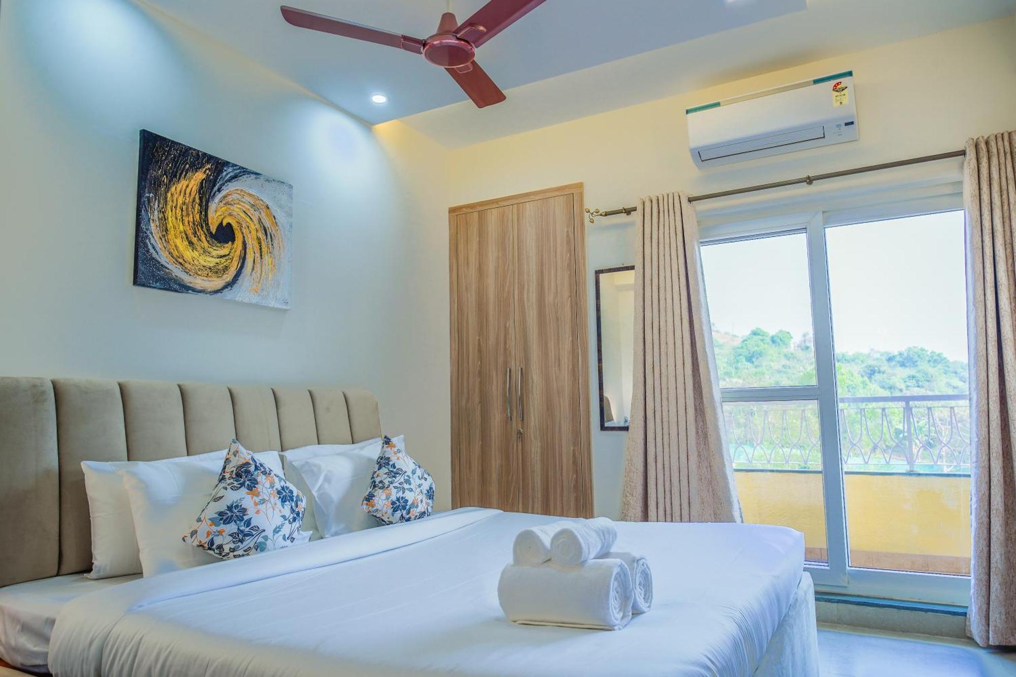 Alaya 2 Bhk With Balcony & Lift - Veera Marina Apartment *