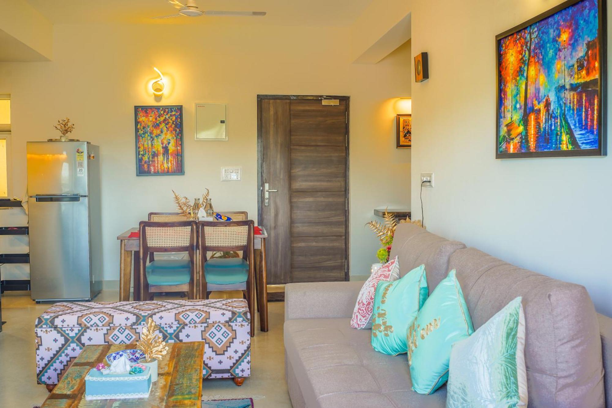 Apartment Alaya 2 Bhk With Balcony & Lift - Veera Marina *