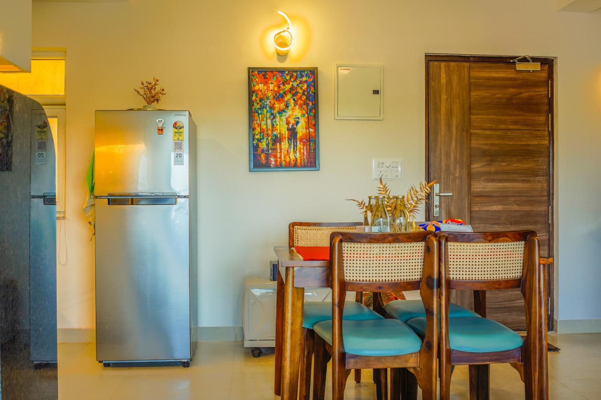Alaya 2 Bhk With Balcony & Lift - Veera Marina Apartment Candolim