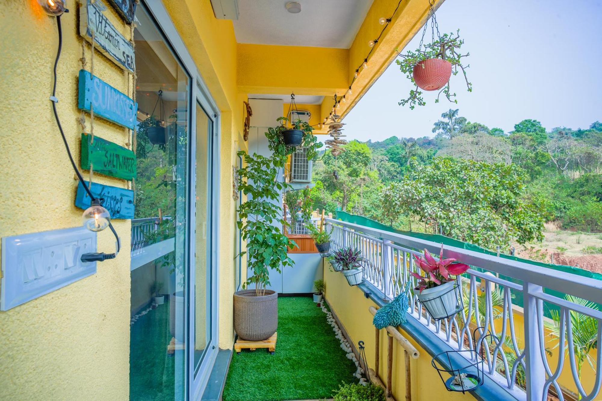 Alaya 2 Bhk With Balcony & Lift - Veera Marina Apartment