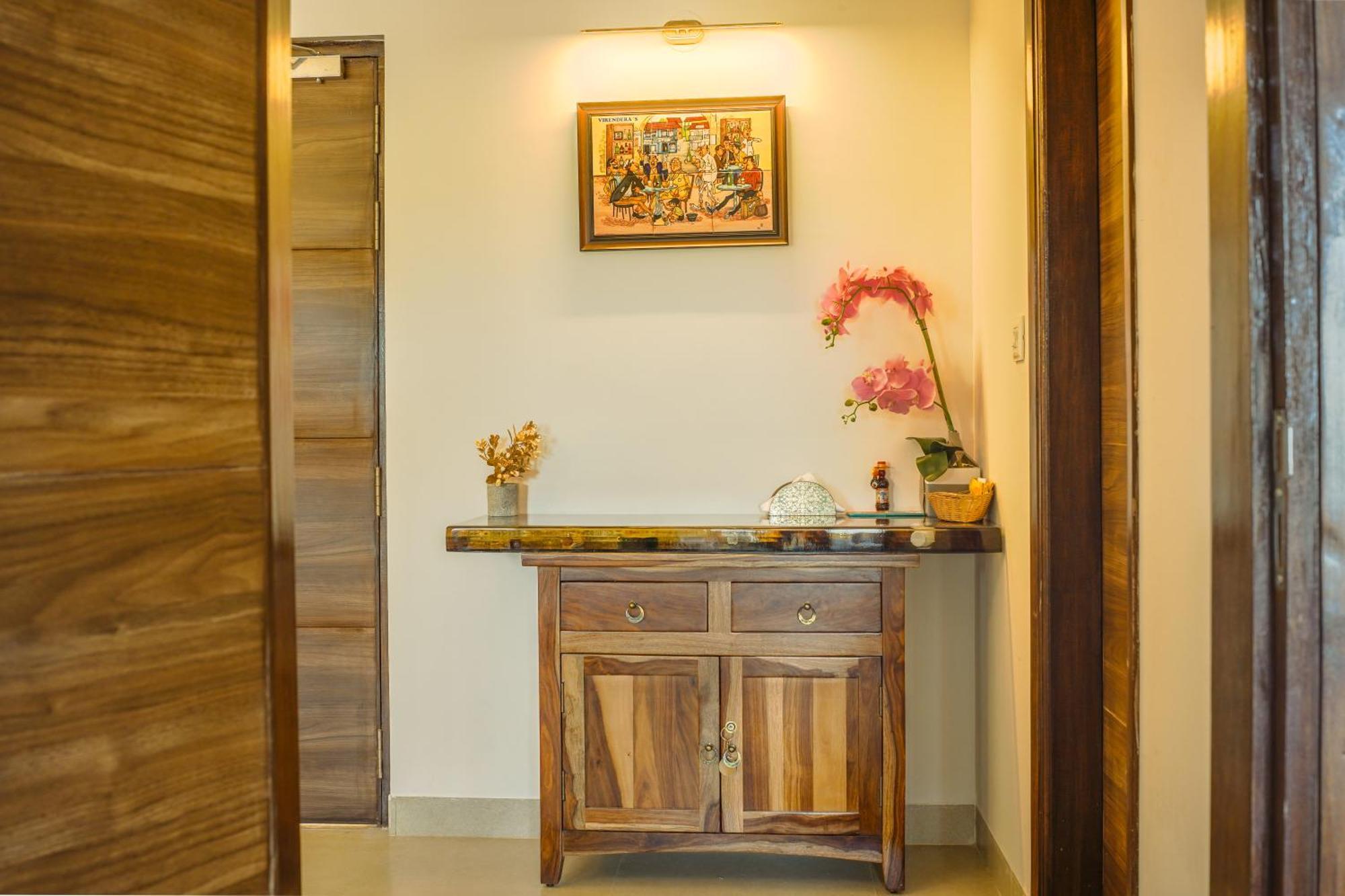 Alaya 2 Bhk With Balcony & Lift - Veera Marina *