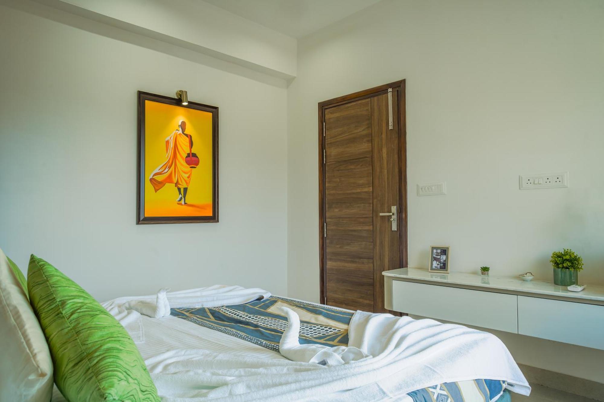 Alaya 2 Bhk With Balcony & Lift - Veera Marina Candolim