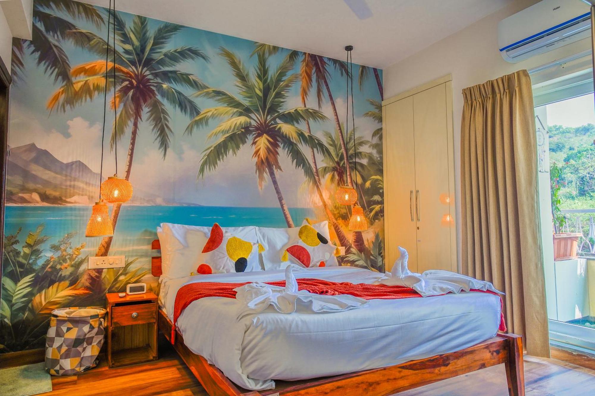 Alaya 2 Bhk With Balcony & Lift - Veera Marina