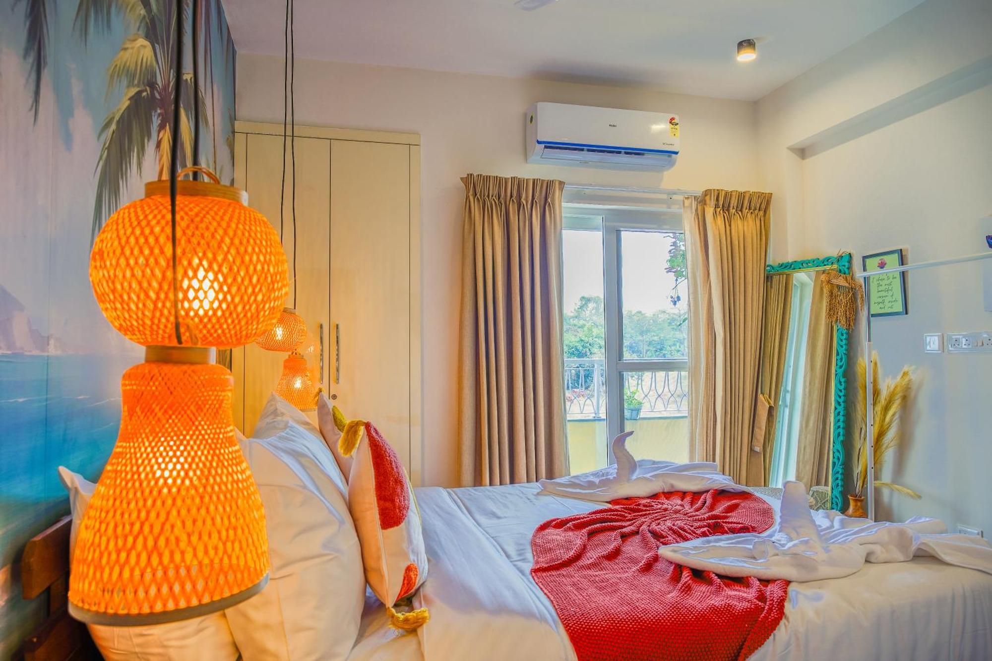 Alaya 2 Bhk With Balcony & Lift - Veera Marina